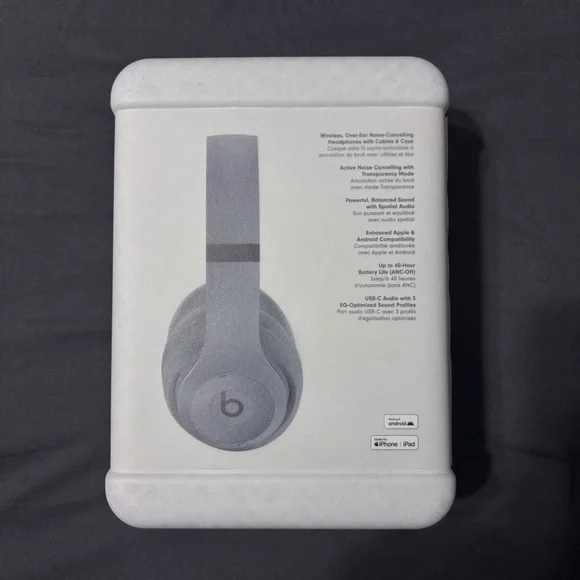 Beats Studio Pro